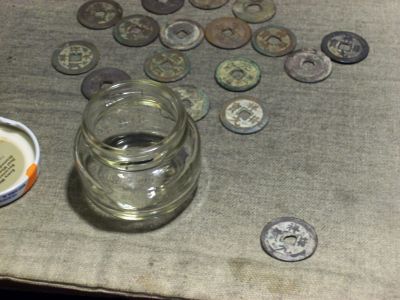 Ancient-Chinese-Coins,-What-Are-They?